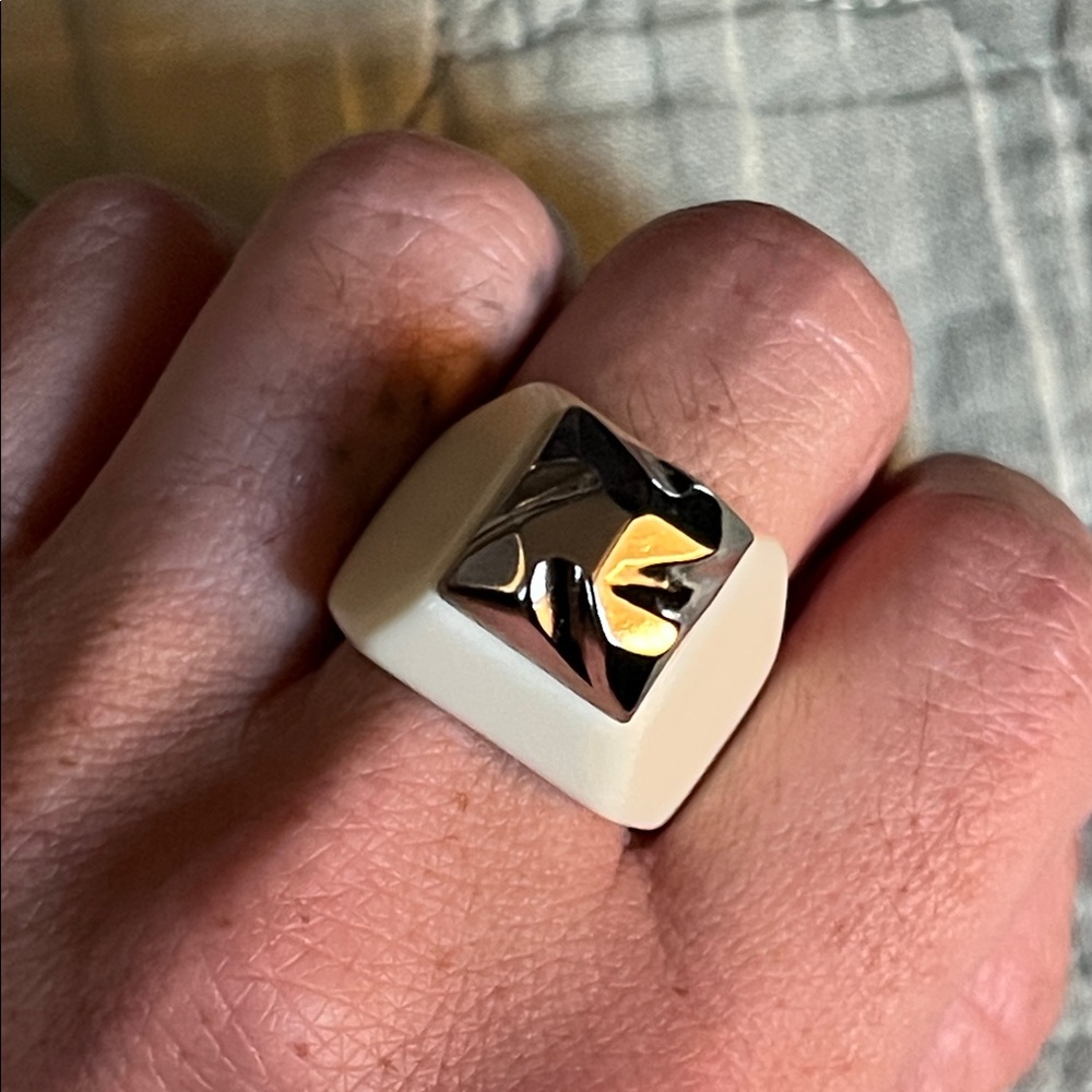 LA MANSO Chunky Cream Ring with Silver Topping - looks like abstract art!